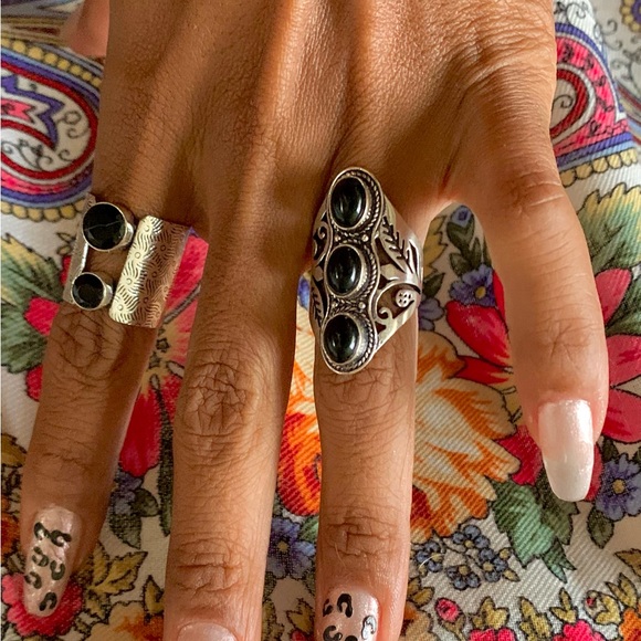 Sold out - Picture 2 of 15